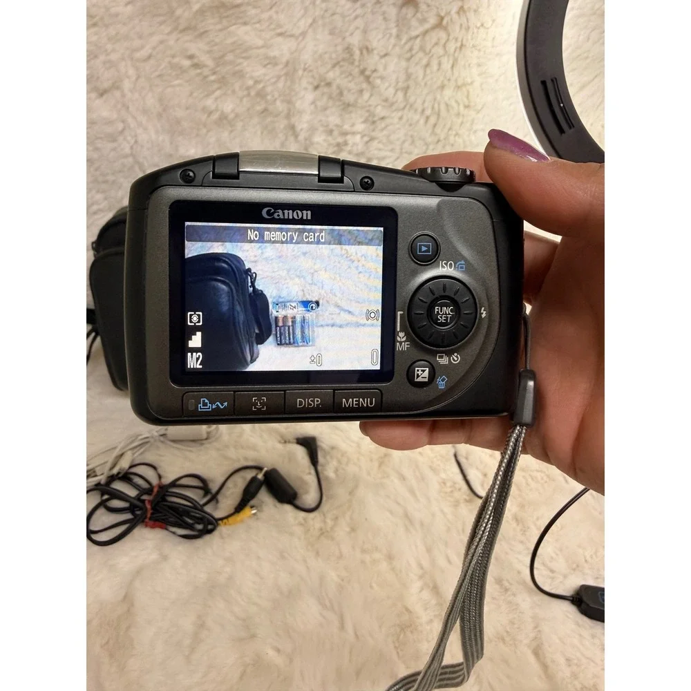 Canon PowerShot SX100 IS Digital Camera 8.0MP 10x Zoom Blk Bundle PC1256 Works!